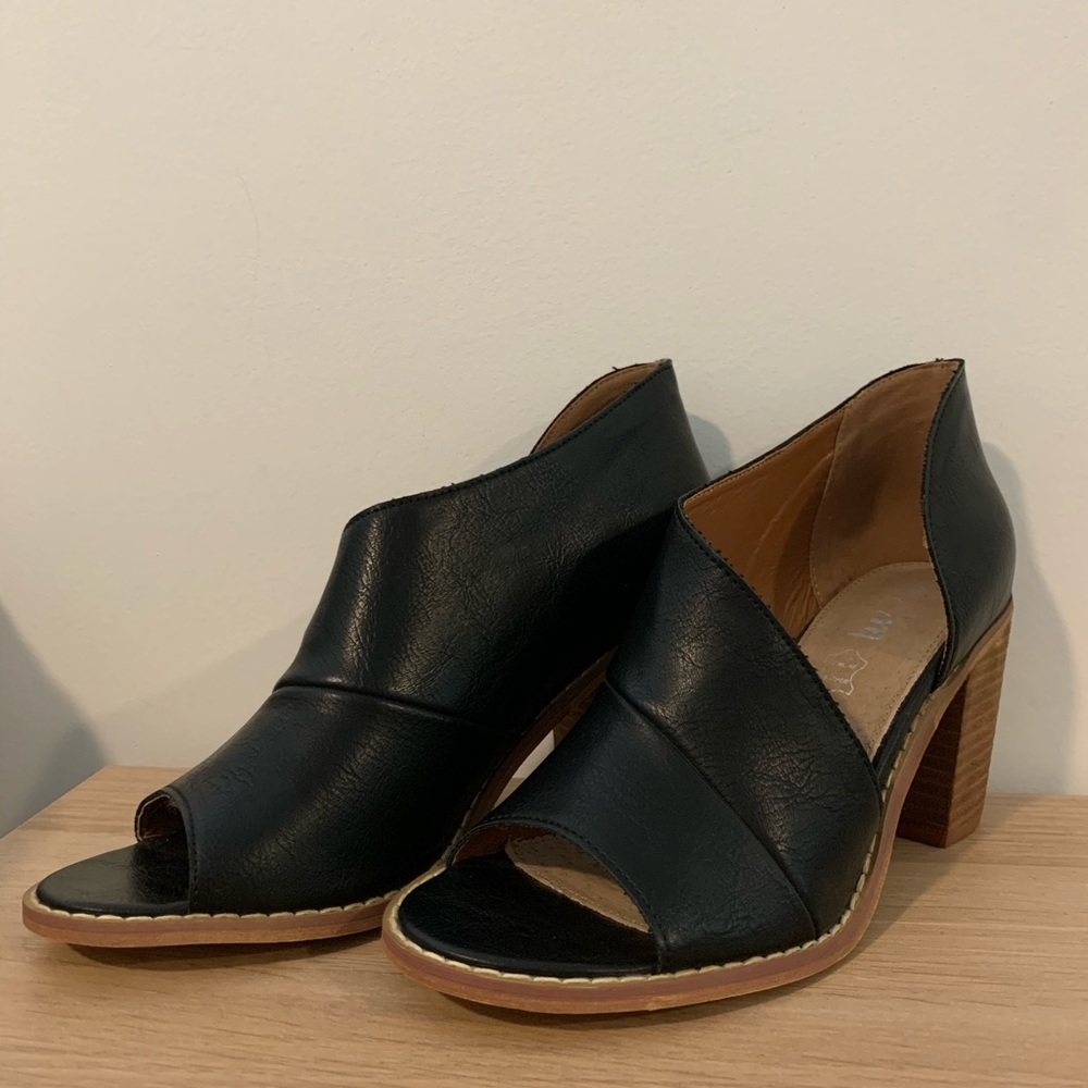 Leather heels